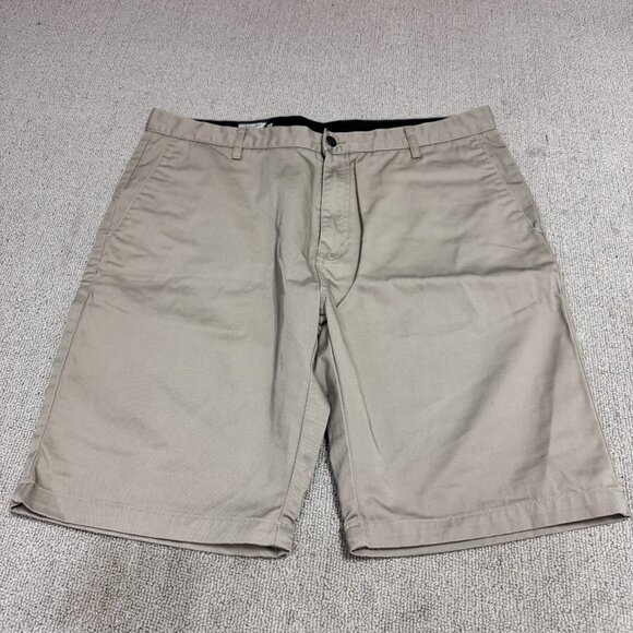 Volcom Shorts Beige Pockets Men’s Size 38 - Picture 1 of 11